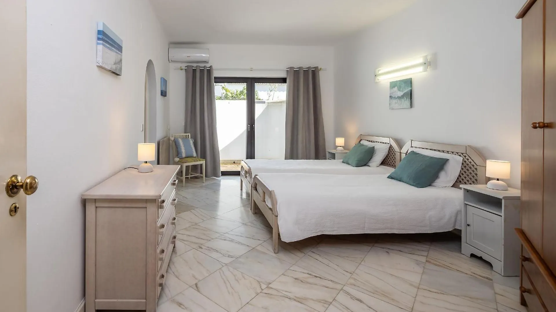 Villa Coral By Ocvillas Albufeira 0*,  Portugal