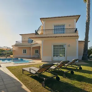  Villa Monte Oliveiras With Private Pool